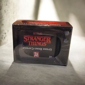 Stranger Things Upside Down Capsule Netflix Yume Toys NWT